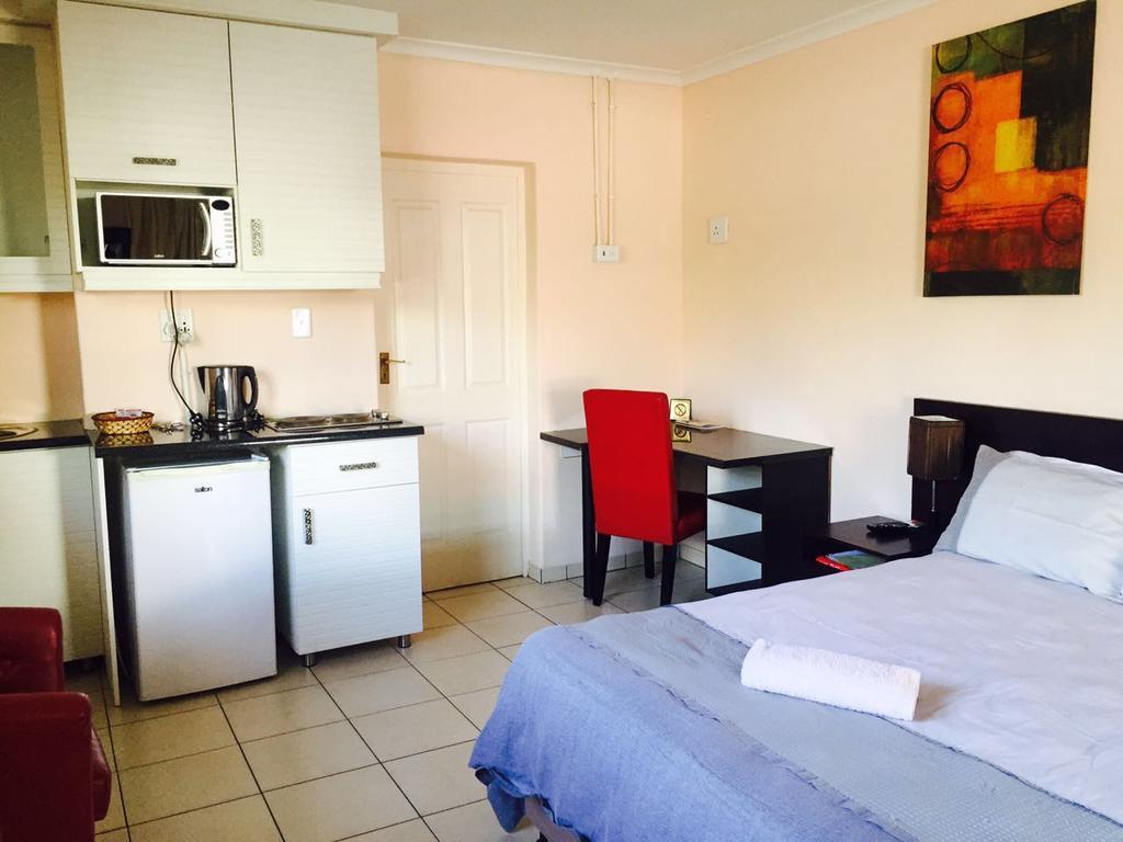 Logos Guest House Pietermaritzburg Eksteriør bilde